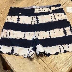 Crown & ivy shorts